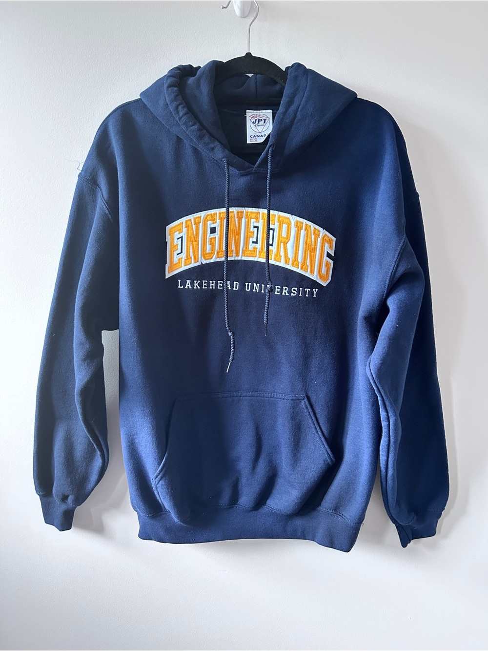 Lakehead University Engineering Hoodie Men’s Large Navy Appliqué Campus Alumni